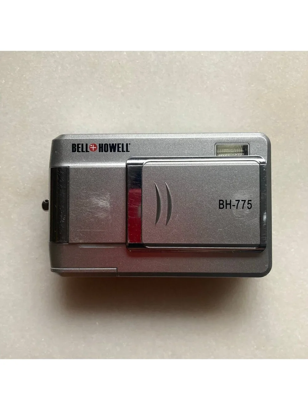 Bell & Howell BH-775 6MP Lofi Digital Toy Camera Compact Point and Shoot